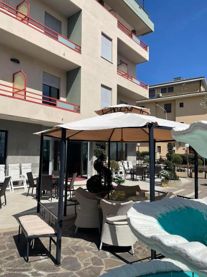 Hotel Cristina Chianciano Terme Eksteriør bilde