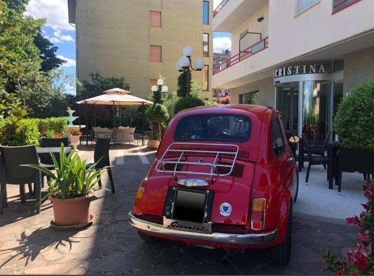 Hotel Cristina Chianciano Terme Eksteriør bilde