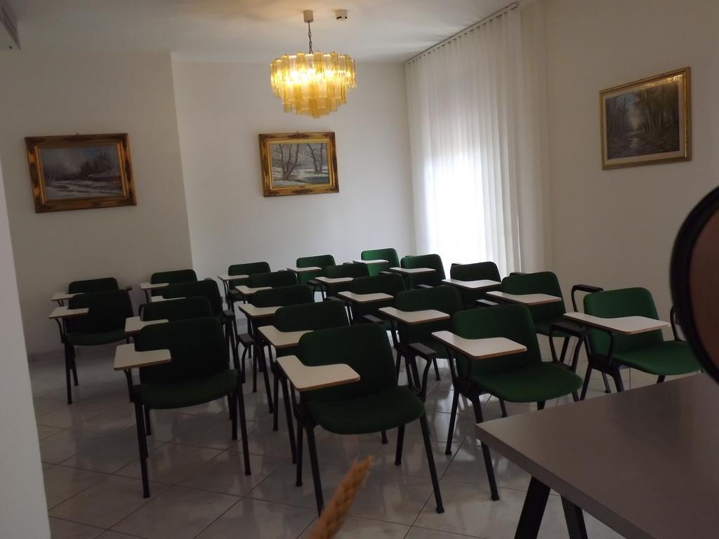 Hotel Cristina Chianciano Terme Eksteriør bilde