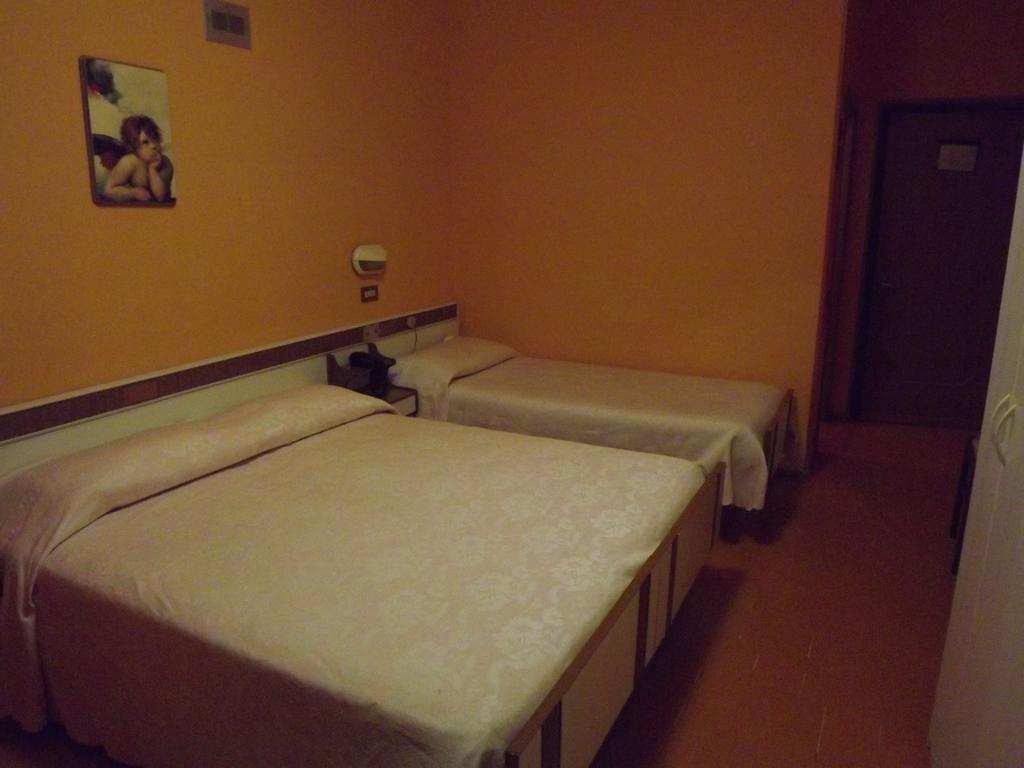 Hotel Cristina Chianciano Terme Rom bilde