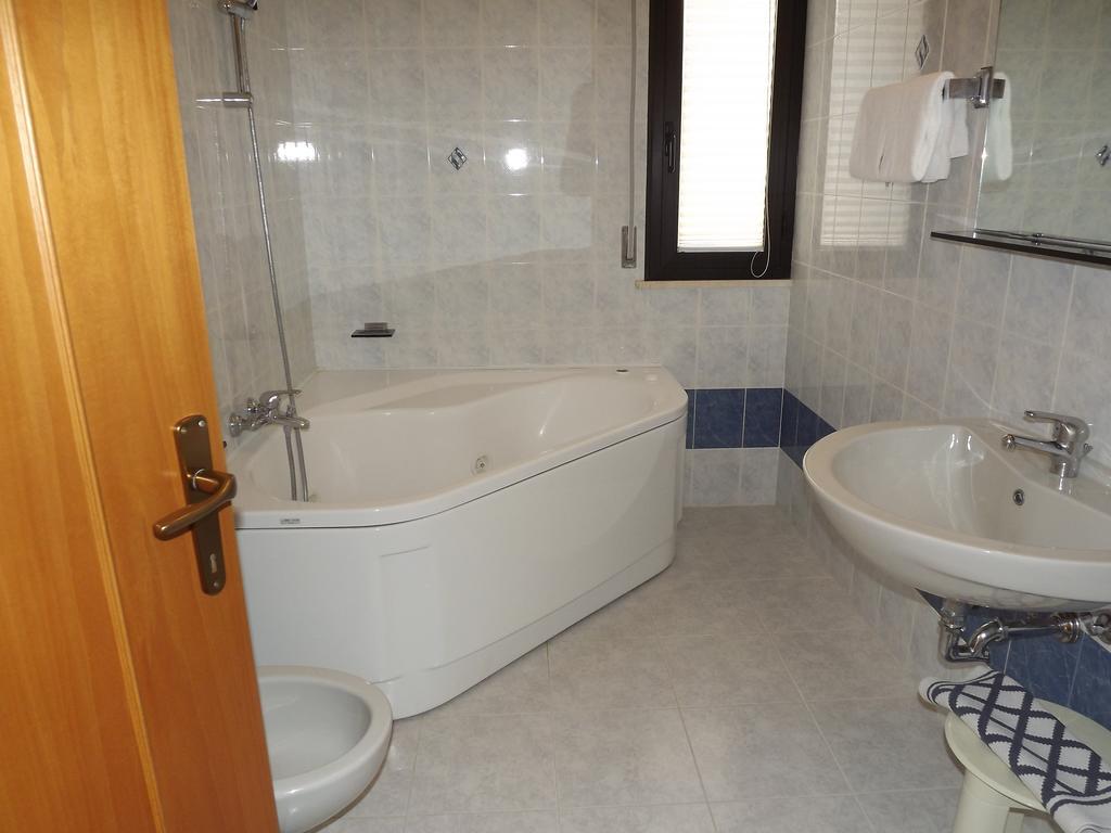 Hotel Cristina Chianciano Terme Eksteriør bilde
